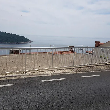 Daire Dove With Sea View And Free Parking Dubrovnik