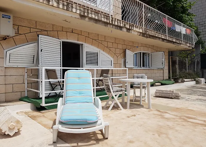 Apartmán Dove With Sea View And Free Parking